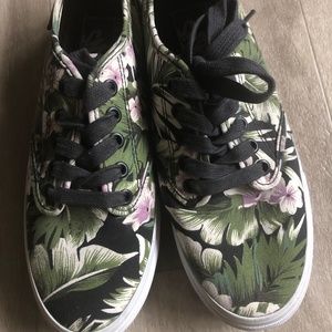 Vans women’s